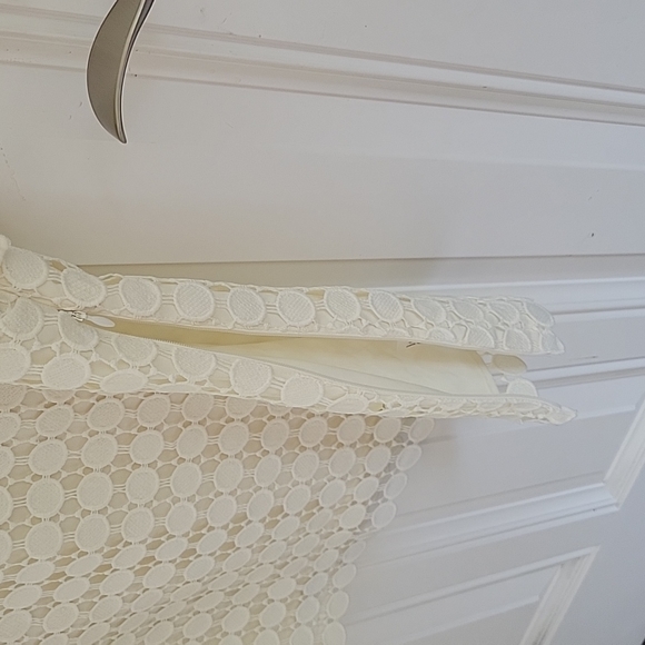 RSVP by Talbots Circle Lace short sleeve top sz MED - Picture 6 of 8